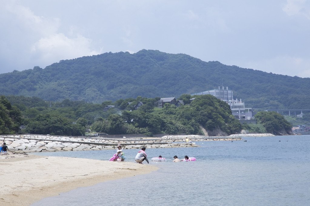 ชายฝั่งยามาดะ|ชมพระอาทิตย์ตก เดินริมหาด และถ่ายภาพทะเลเซโตะ