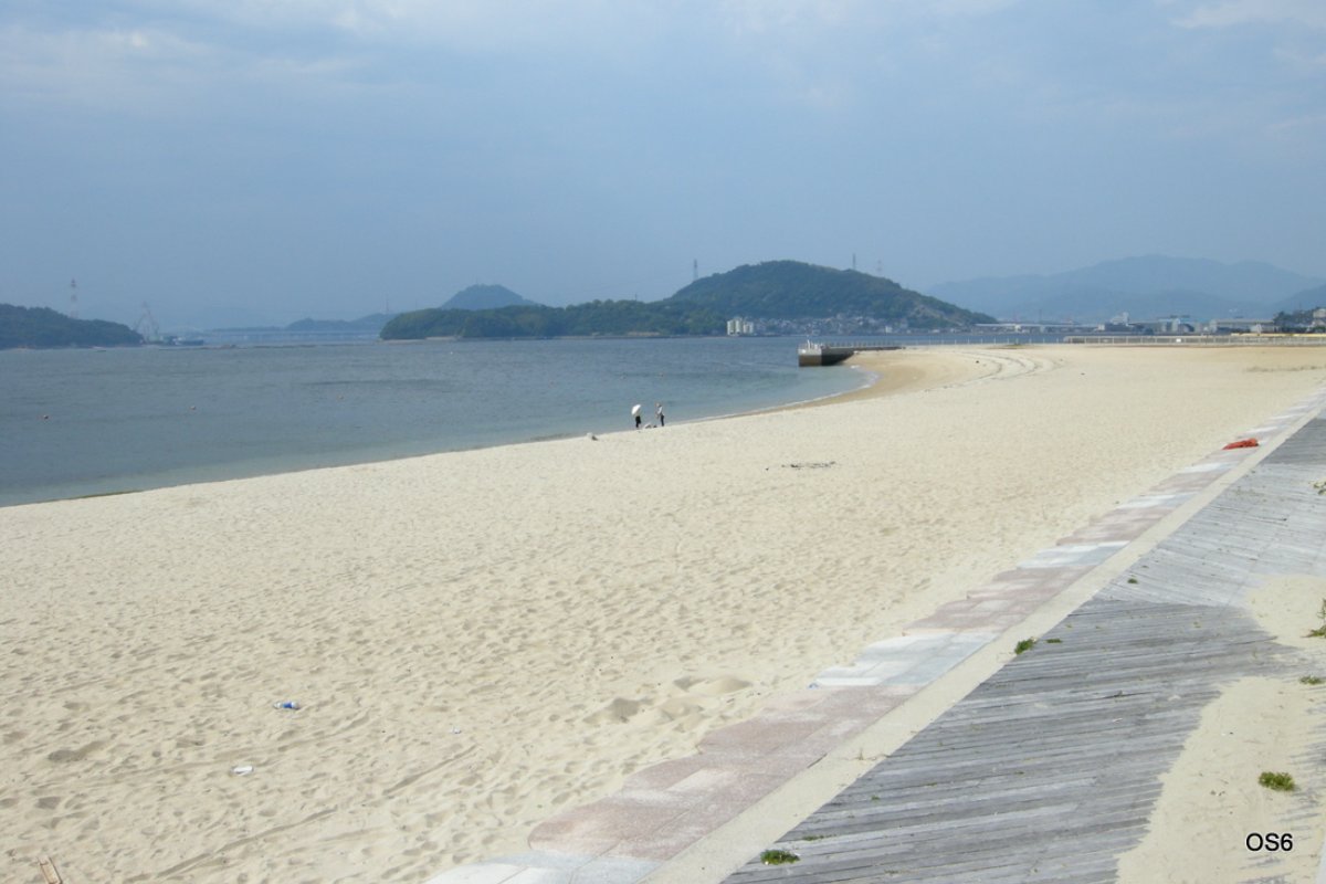 ชายหาดเบย์ไซด์บีชซากะ ฮิโรชิมะ