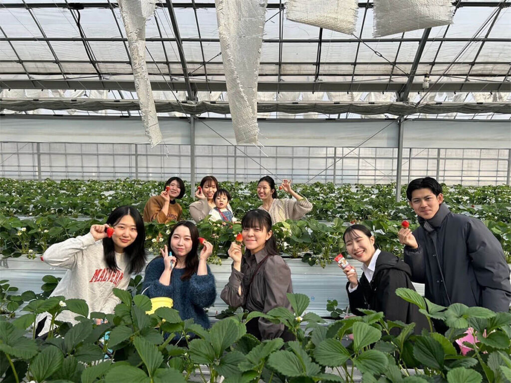 เก็บสตรอว์เบอร์รีที่ Iseya Farm