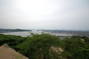 สวนมินาโตะยามะ โยนาโกะ