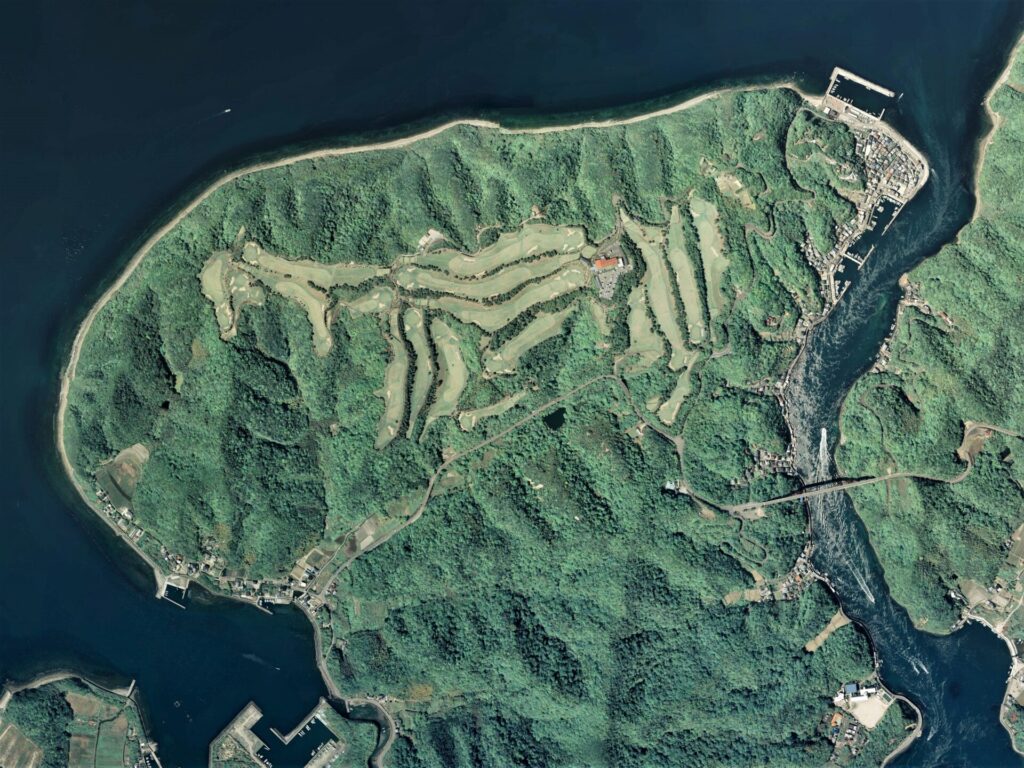 กอล์ฟ Naruto Country Club|ออกรอบโอบล้อมด้วยทะเล