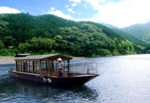 เรือ Shimanto no Ao