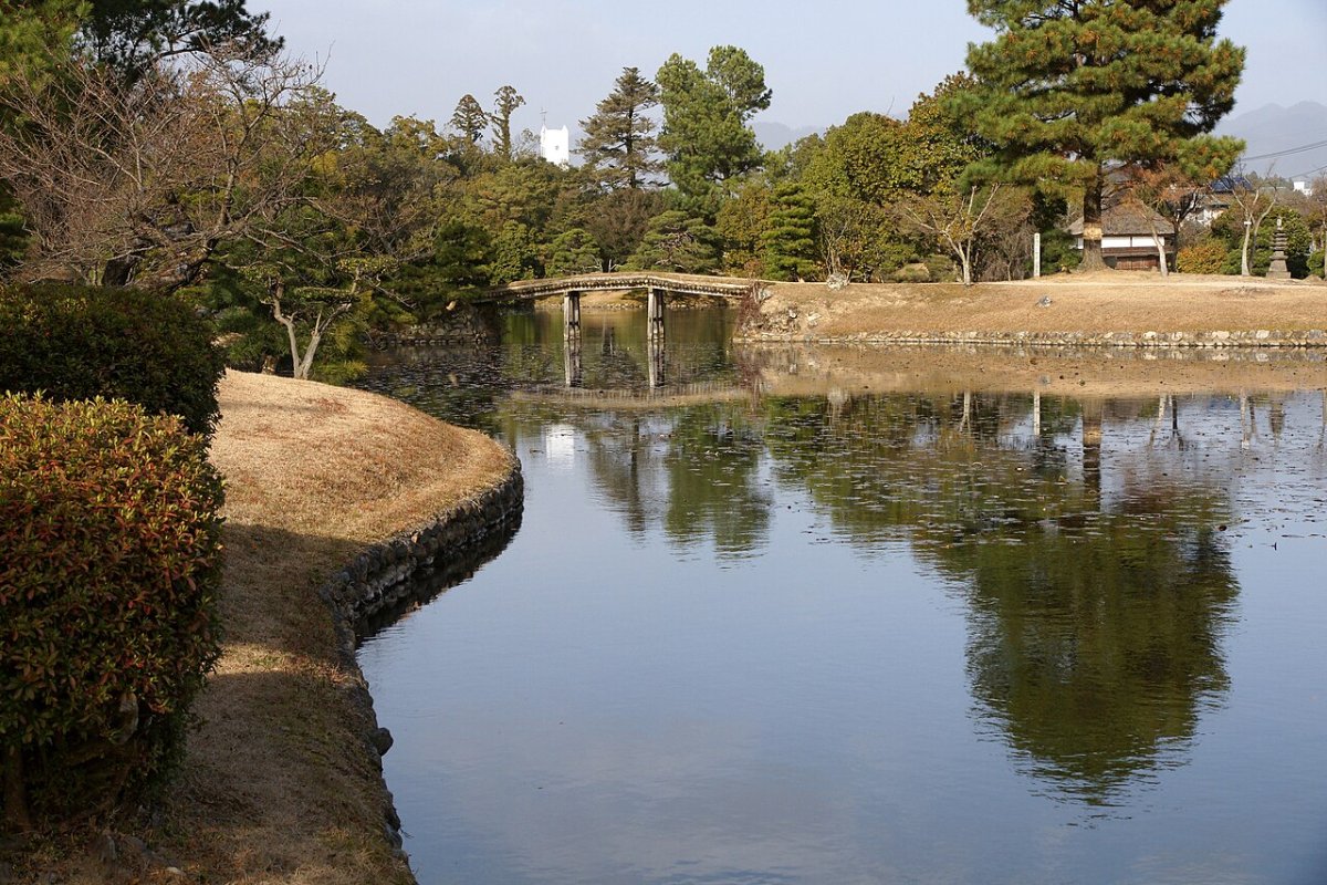 สวนชูรากุเอ็น สวนเจ้าเมืองสึยามะ