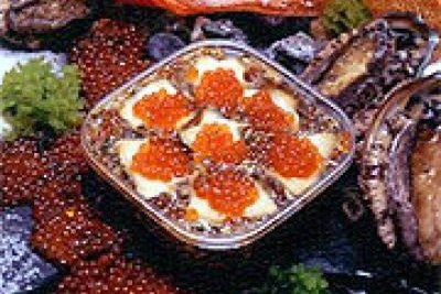 ไคโฮซึเกะ อะบาโลนี ไข่ปลา และเมคาบุในซอสดองสูตรลับ