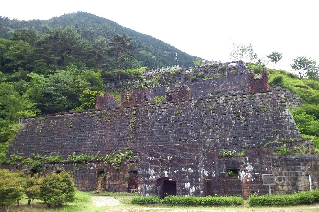 ซากโกดังเก็บแร่ที่โทนารุ มาชูปิกชูแห่งตะวันออก
