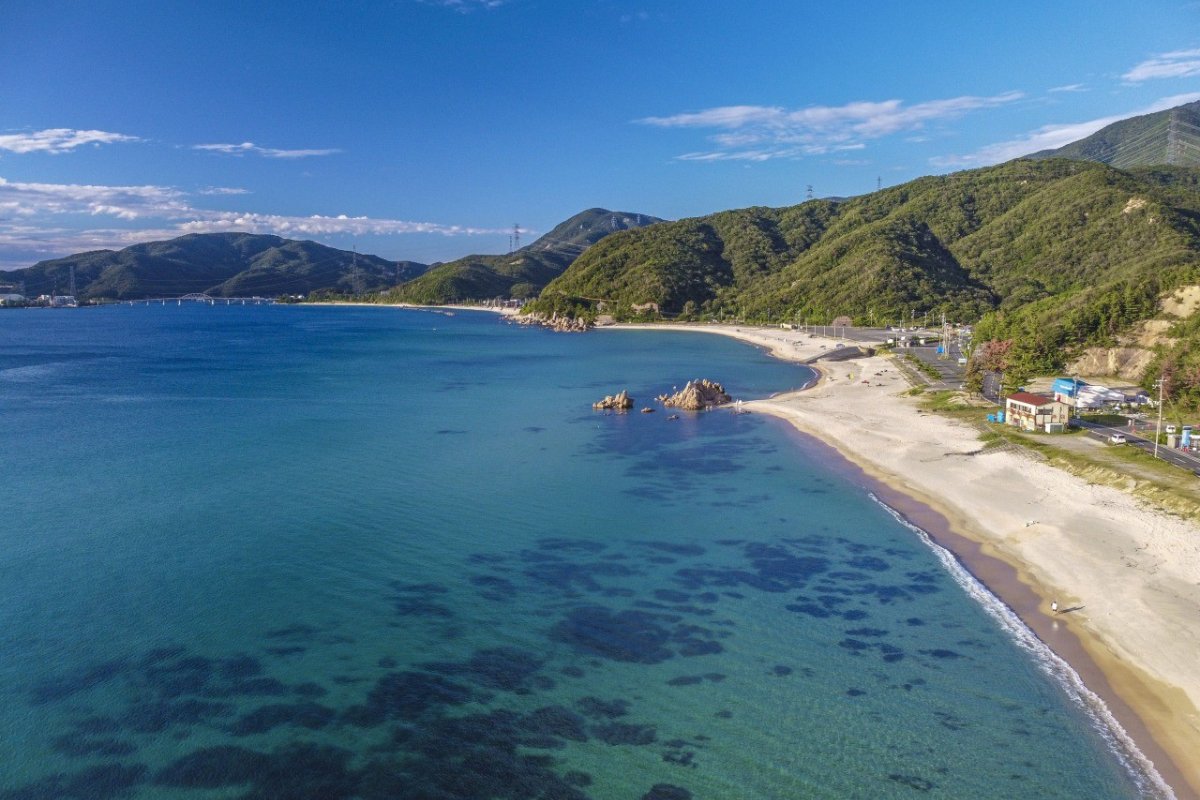 หาดซุยโชฮามะทรายขาวละเอียด เมืองมิฮามะ
