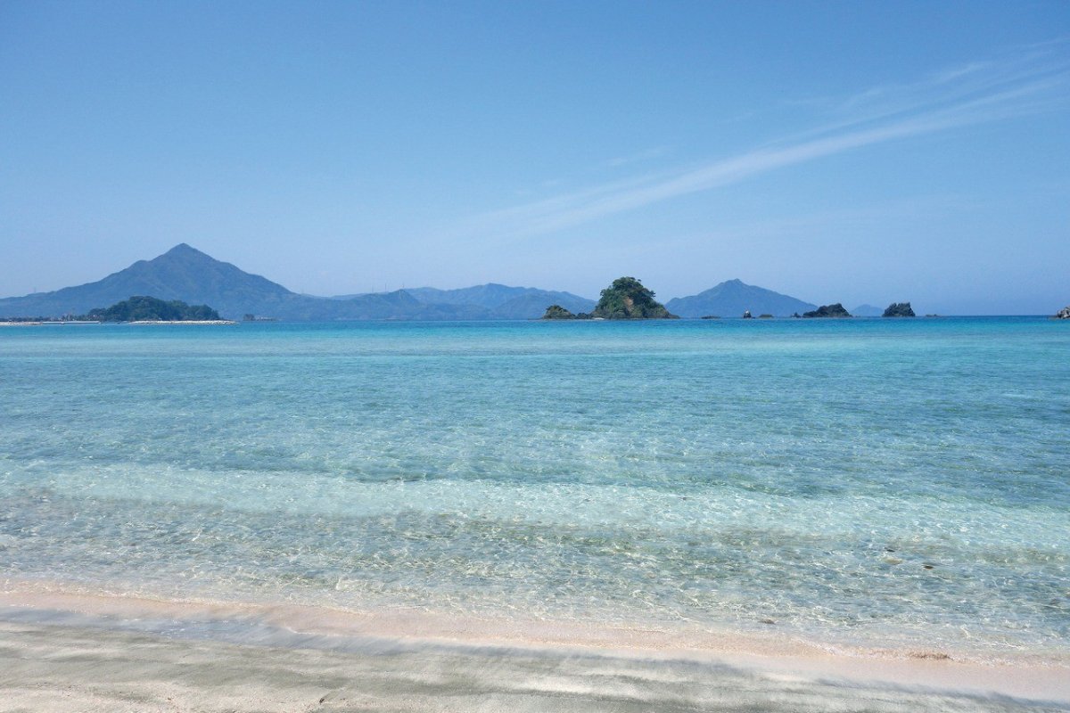 หาดวาคาสะวาดะทรายขาว เมืองทาคาฮามะ
