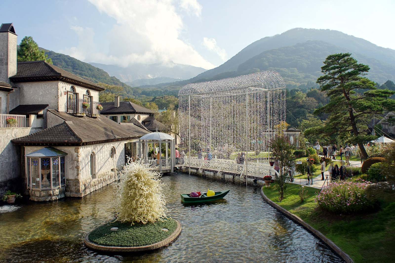 อาคารสไตล์เวนิสและสวนของพิพิธภัณฑ์ฮาโกเน่กลาสโนะโมริ