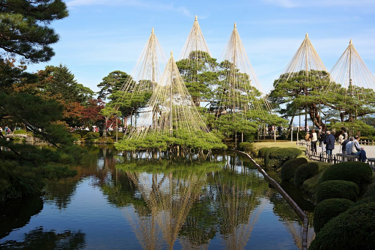 สวนเค็นโรคุเอ็น (และสวนปราสาทคานาซาวะ)