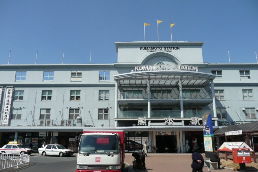 สถานีคุมาโมโตะ