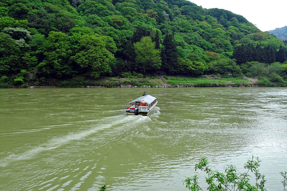 โมงามิเกียว (ล่องเรือแม่น้ำโมงามิ)