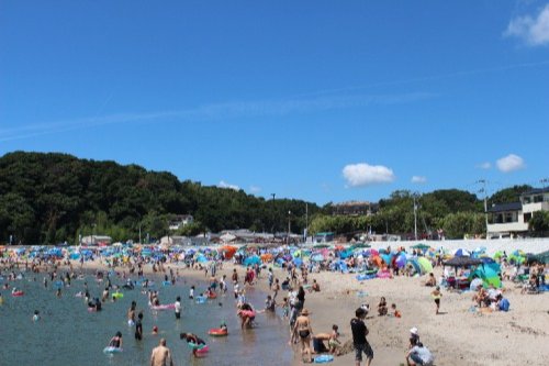 หาดซึกิฮามะ ย่านมิยาโตะ เมืองฮิงาชิมัตสึชิมะ