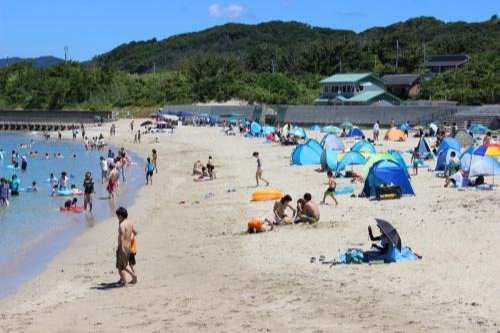 หาดอัจิชิมะชิราฮามะ เกาะอัจิชิมะ เมืองอิชิโนมากิ