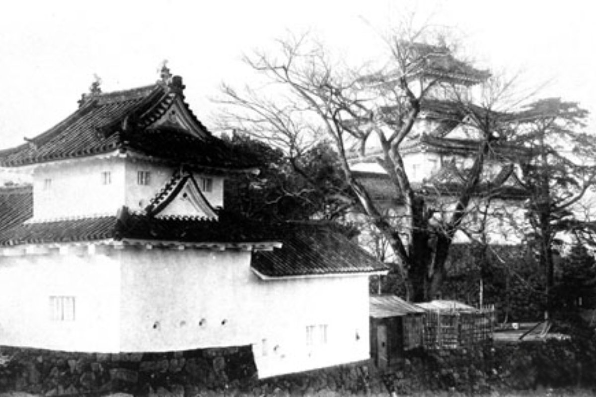 ปราสาทโองากิเดิมในปี 1933