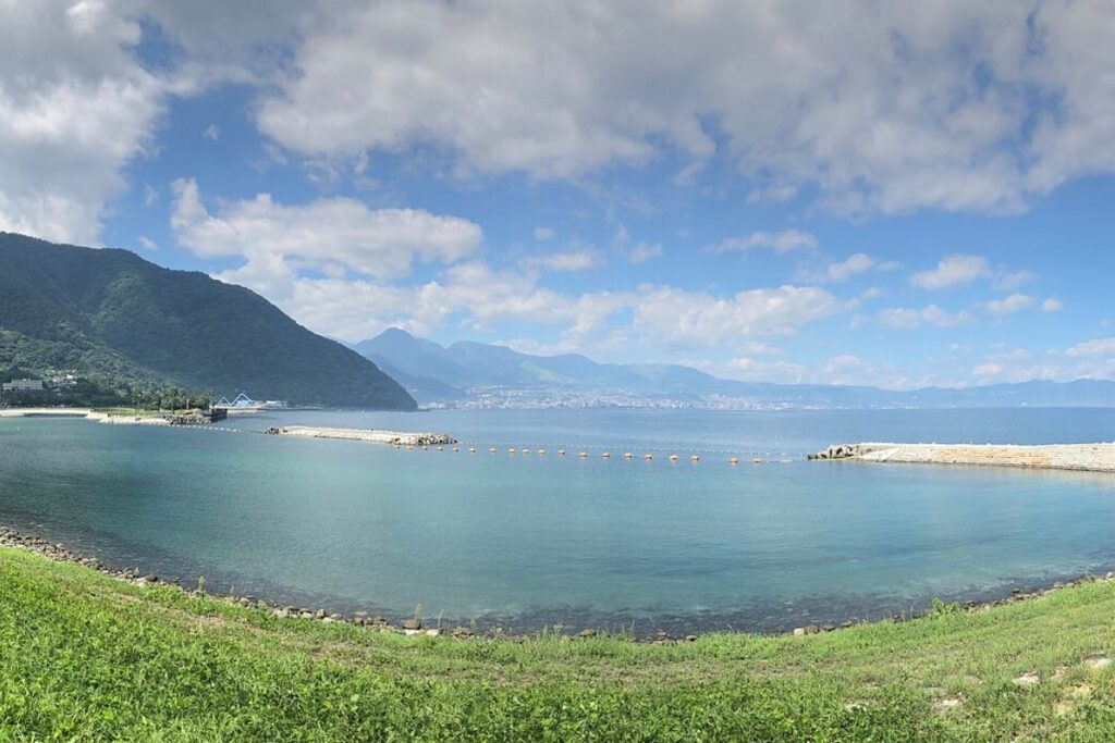 หาดทาโนอุระ เมืองโออิตะ