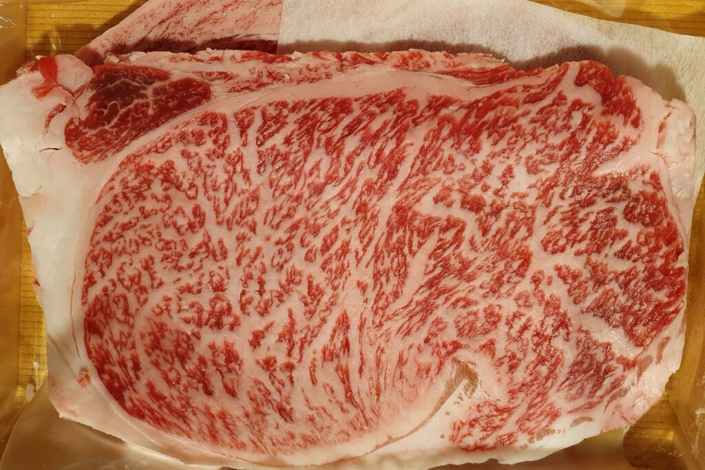อาหารชิงะ|เนื้อวัวโอมิ ฟุนะซูชิ โซเมงปลาซาบะ และ 9 เมนู