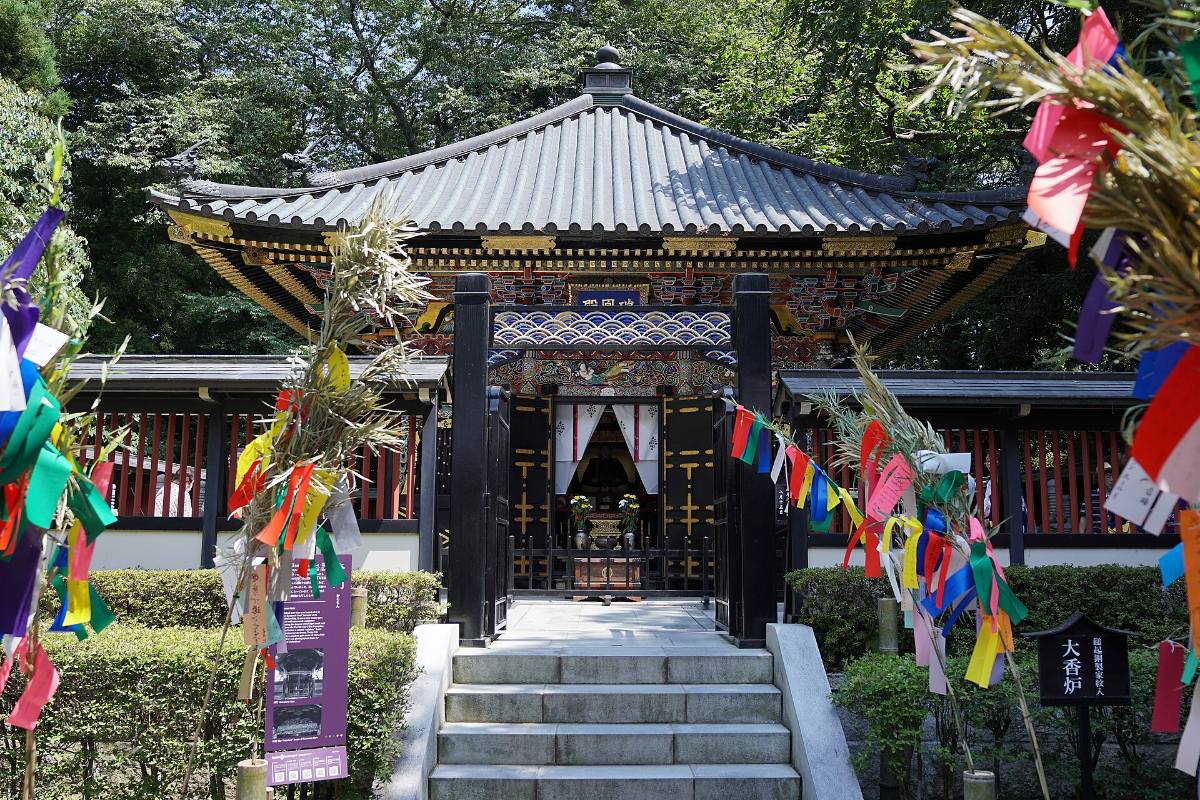 ซุยโฮเด็นประดับพู่ทานาบาตะในเดือนสิงหาคม